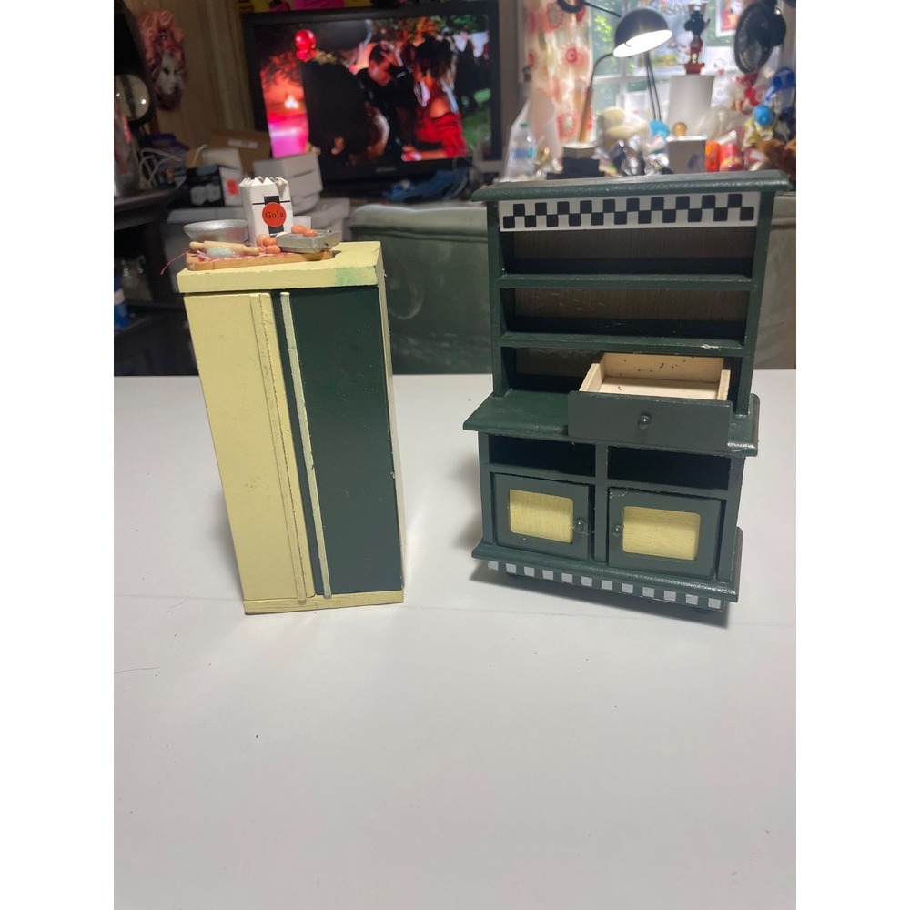 Dollhouse Furniture 1:12 Melissa & Doug Storage Closet Food Pantry Cupboard